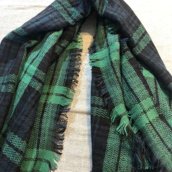 Oversized Blanket Plaid Scarf Wrap Shawl - Picture 2 of 3